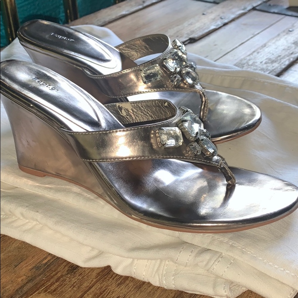 Shoes - Picture 3 of 3